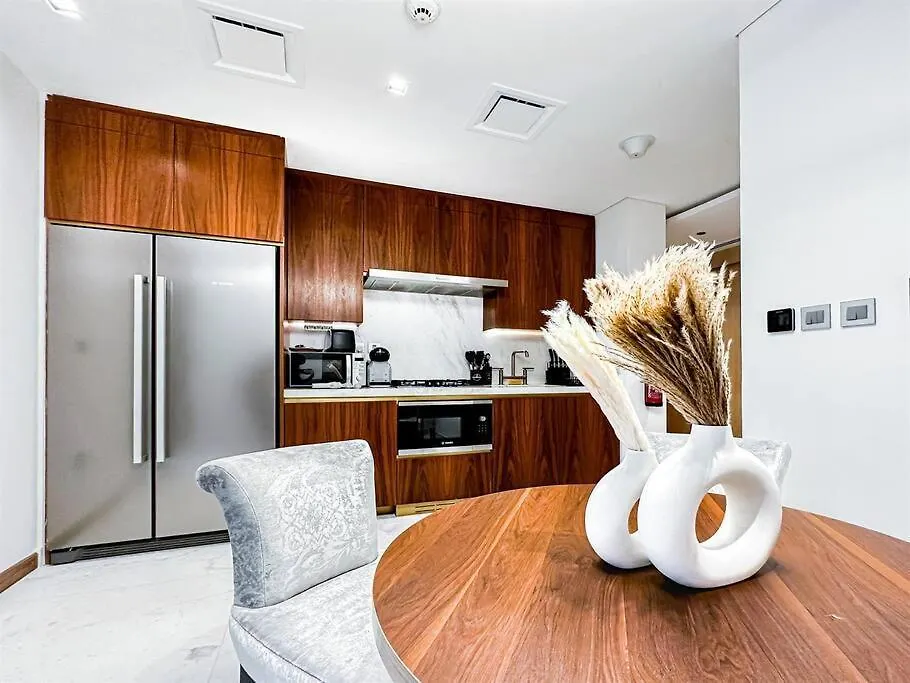 Trophy - Private Office Solace Suite Dubai United Arab Emirates