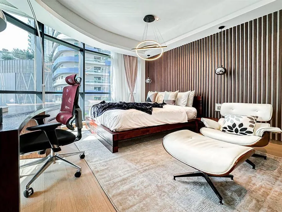 Apartment Trophy - Private Office Solace Suite Dubai