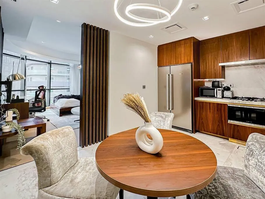 Trophy - Private Office Solace Suite Dubai United Arab Emirates